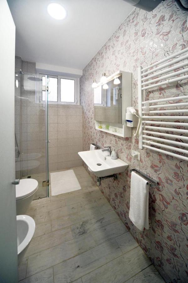 Konak Rooms L Skanderbeg Square Tirana Exterior foto
